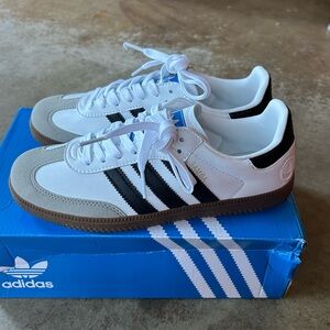 Vegan adidas samba Sz 8
